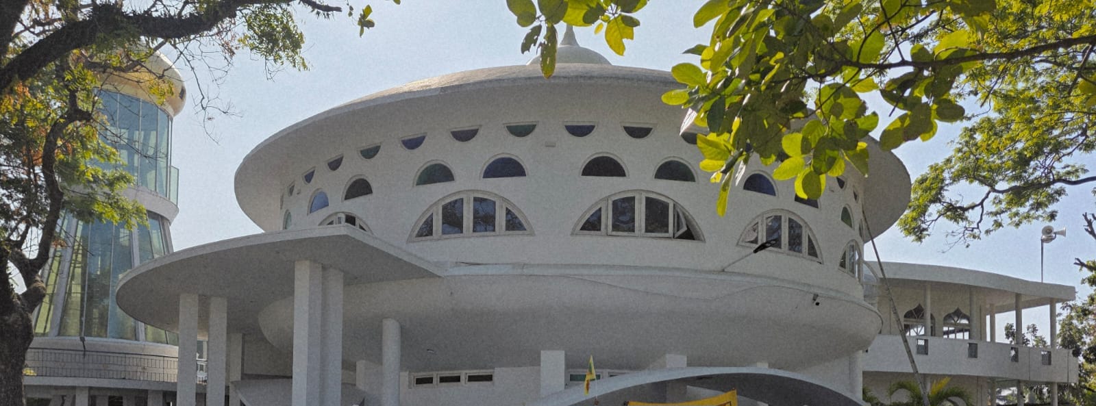 புர்தா தமாம் மஜ்லிஸ்