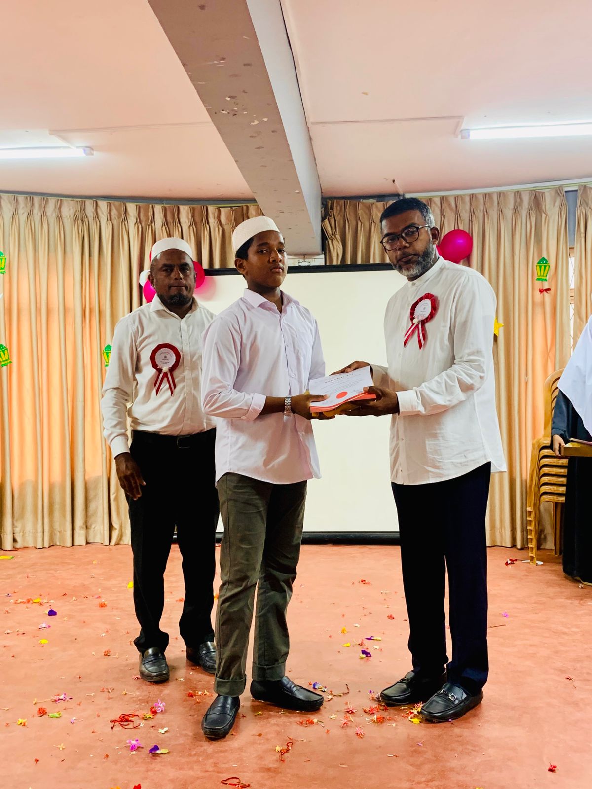 பேருவளை பாஸியதுன் நஸ்ரியா அஹதிய்யாவில் பரிசளிப்பும் ரமழான் வரவேற்பும்