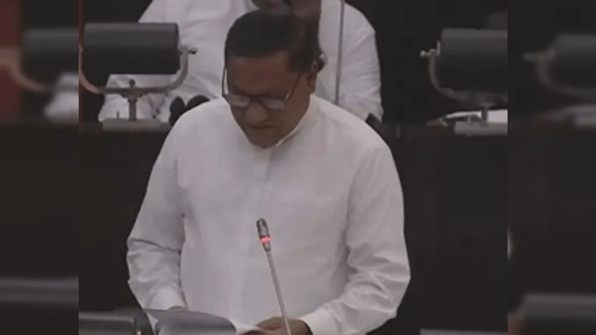 விபத்துக்குள்ளான ஈரானியக் கப்பல், மீட்புப் பணிகள் துரிதம், 32 பேர் மீட்பு; பாராளுமன்றில் வெளிவிவகார அமைச்சர்