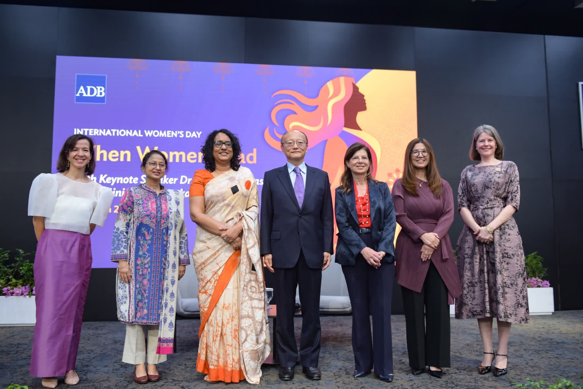 ஆசிய அபிவிருத்தி வங்கியின் சிரேஷ்ட அதிகாரிகளை சந்தித்தார் பிரதமர் ஹரிணி