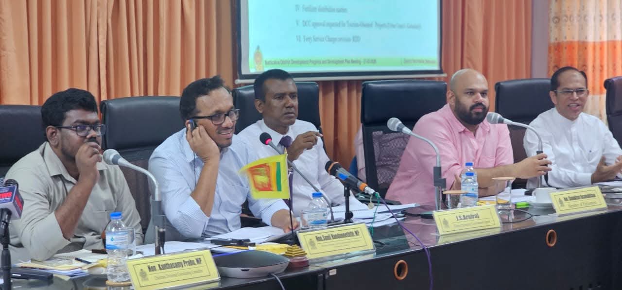 ஓட்டமாவடி சாவன்னா சந்தியில் வீதி சமிக்கை விளக்கு உடனடியாக அமைக்கப்பட வேண்டும்; ஹிஸ்புல்லாஹ் எம்பி வேண்டுகோள்