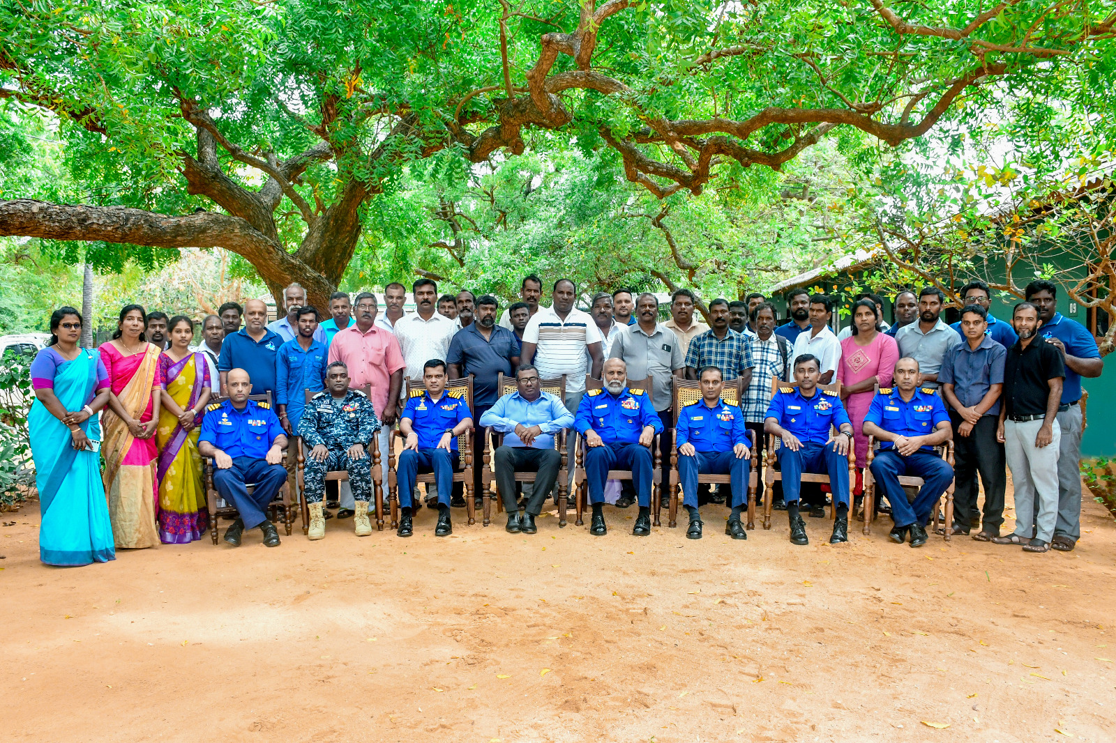 சட்டவிரோத மீன்பிடி நடவடிக்கைகளைத் தடுப்பது தொடர்பான விழிப்புணர்வு