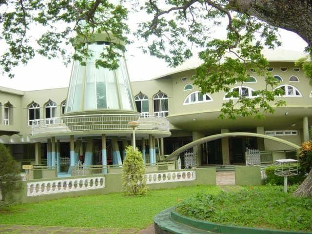 வரலாற்றுப் பிரசித்திபெற்ற பேருவளை சீனன்கோட்டை பாஸிய்யா பெரிய ஜும்ஆ பள்ளிவாசலில் 135 ஆவது வருட ஷாதுலிய்யா மனாகிப் மஜ்லிஸ்