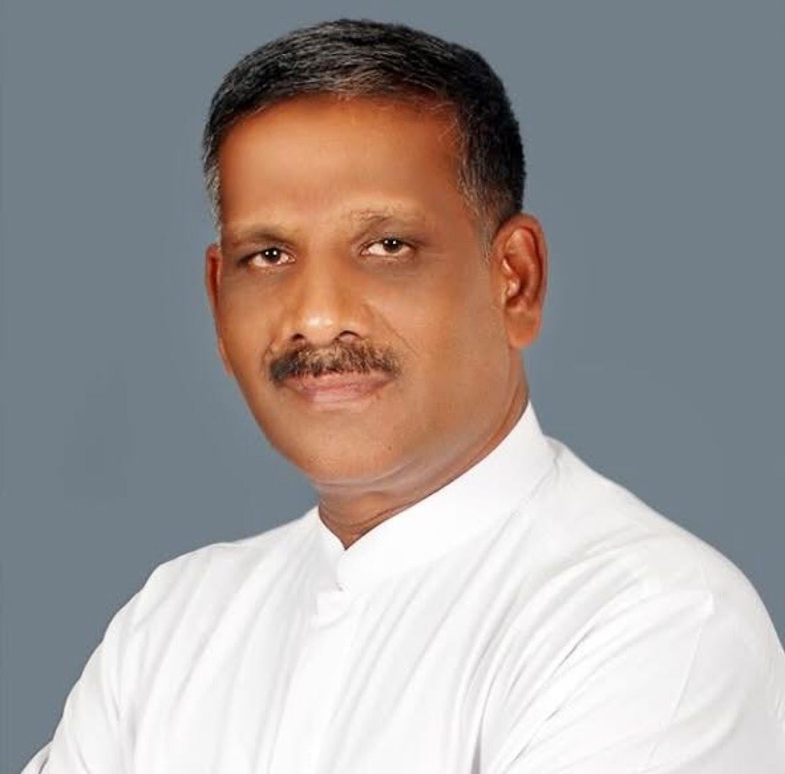 வட, கிழக்குப் பகுதிகளில் பாதுகாப்புப் படையினரின் கட்டுப்பாட்டில் உள்ள தனியார் மற்றும் அரச காணிகளை விடுவிக்க நடவடிக்கை எடுக்க வேண்டும்