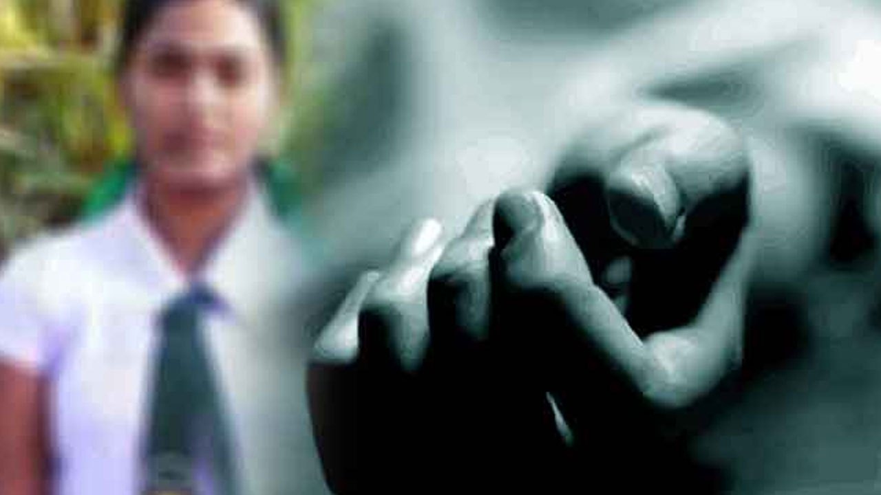 வித்தியா கொலை வழக்கில் மரண தண்டனை விதிக்கப்பட்டவர்களில் ஒருவர் தற்கொலை