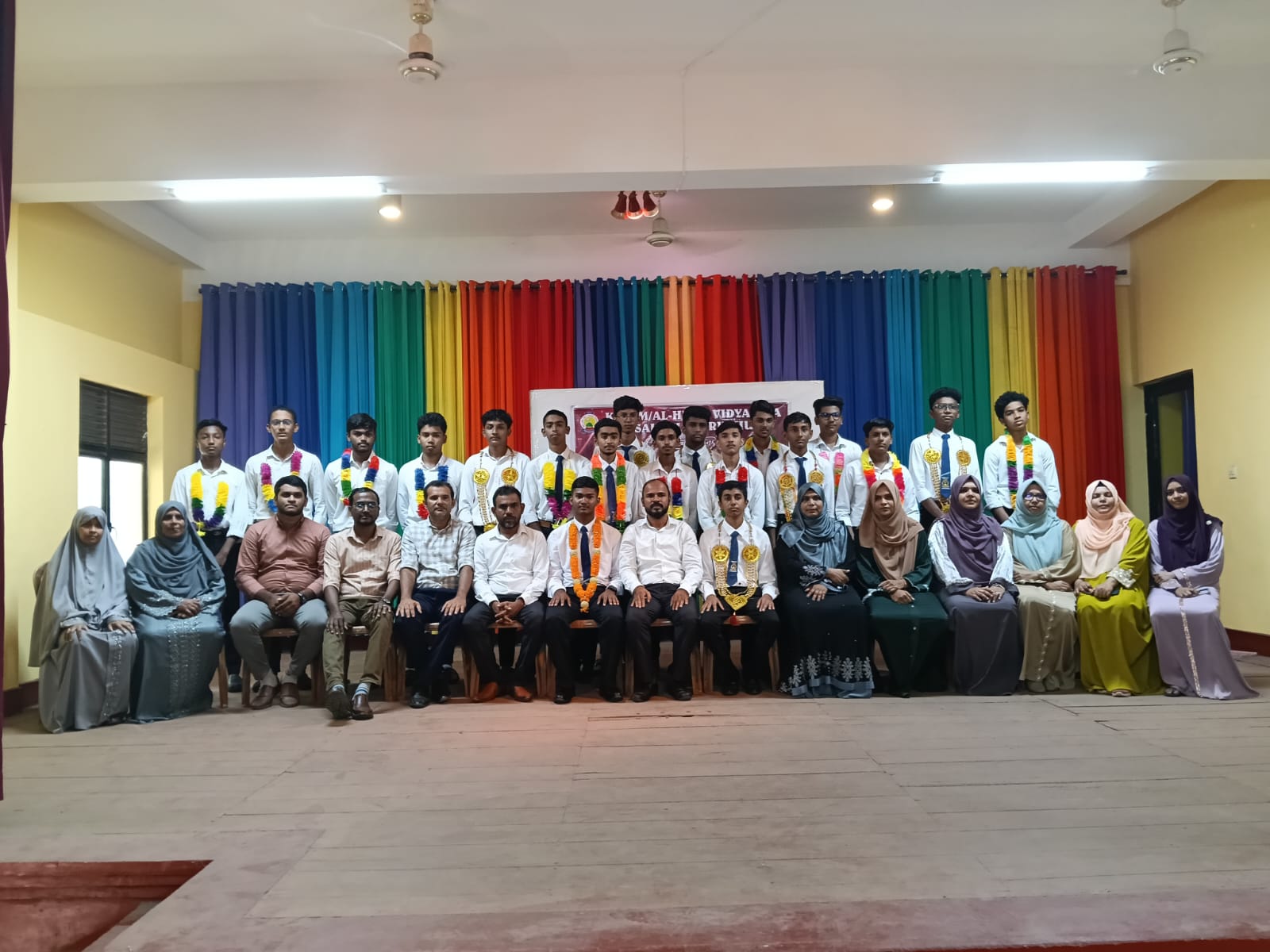 சாய்ந்தமருது அல்ஹிலாலில் 9 ஏ சித்தி பெற்ற மாணவன் பாராட்டி கௌரவிப்பு