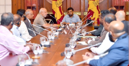 தமிழ், முஸ்லிம் அரசியல் கட்சிகள் கூட்டணி பிரதிநிதிகளுடன் ஜனாதிபதி கலந்துரையாடல்