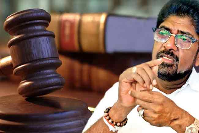 கெஹெலியவுக்கு பிணை; வெளிநாடு செல்லத் தடை